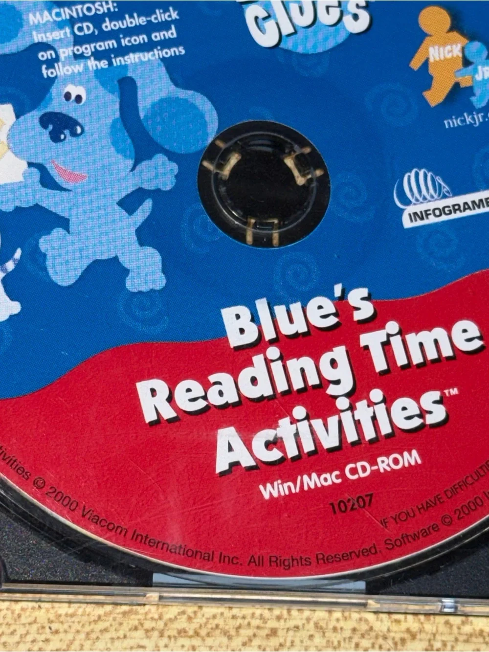Vintage 2000 Blue's Reading Time Activities CD-ROM computer game